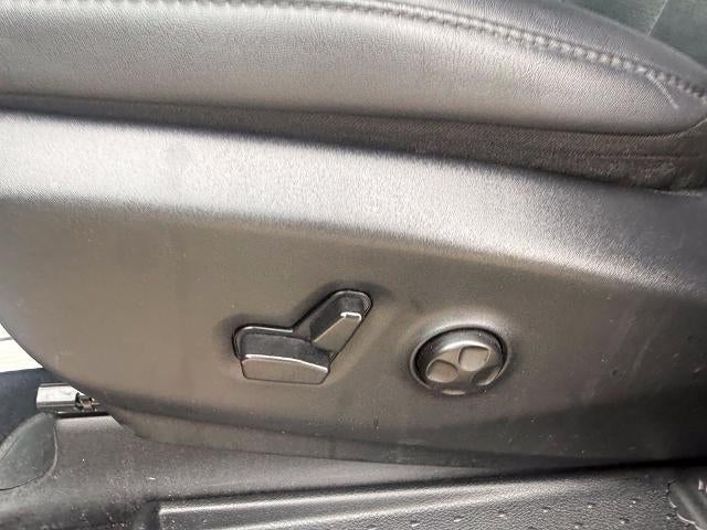 2025 Chrysler Pacifica Select FWD