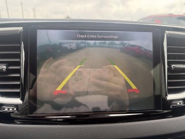 2025 Chrysler Pacifica Select FWD