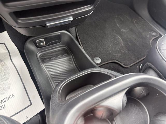 2025 Chrysler Pacifica Select FWD