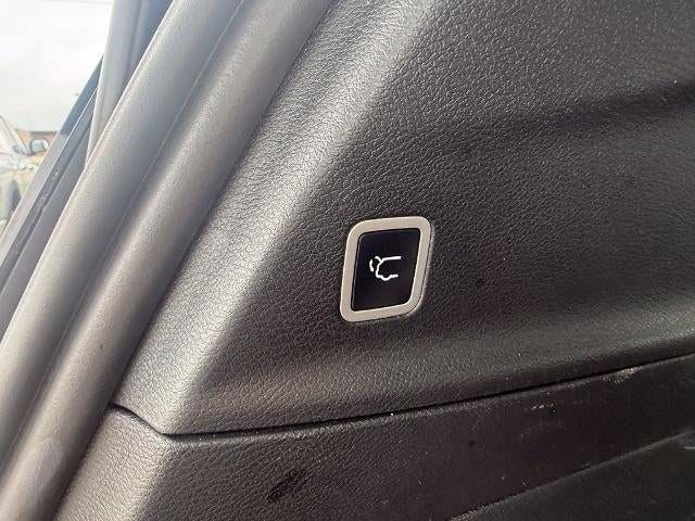 2025 Chrysler Pacifica Select FWD