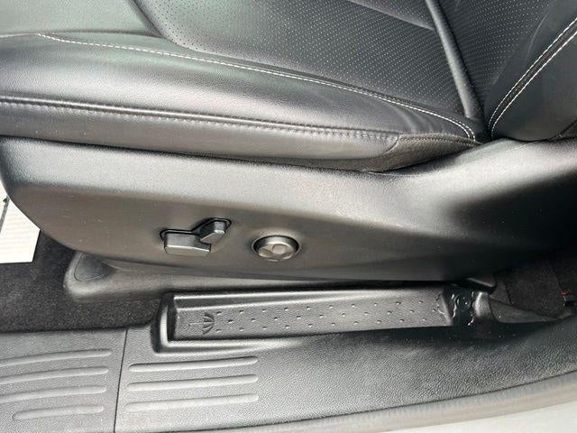 2025 Chrysler Pacifica Select FWD