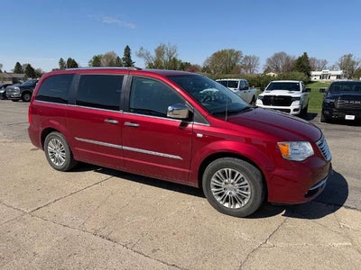 2014 Chrysler Town & Country 4dr Wgn Touring-L