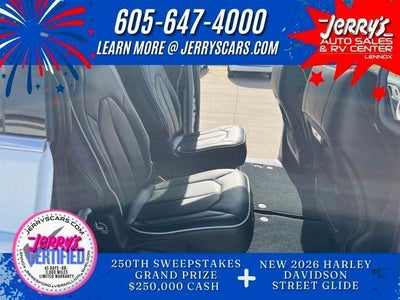 2026 Chrysler Pacifica Limited FWD