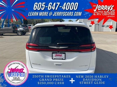 2026 Chrysler Pacifica Limited FWD