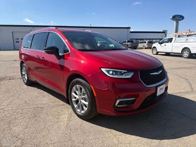 2024 Chrysler Pacifica Touring L AWD
