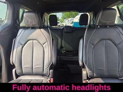 2026 Chrysler Pacifica Limited AWD