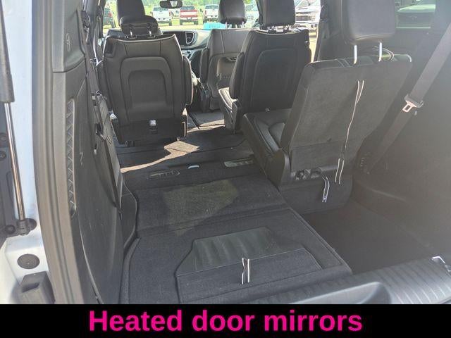 2026 Chrysler Pacifica Limited AWD