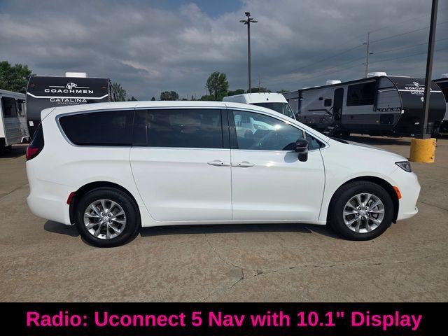 2026 Chrysler Pacifica Limited AWD