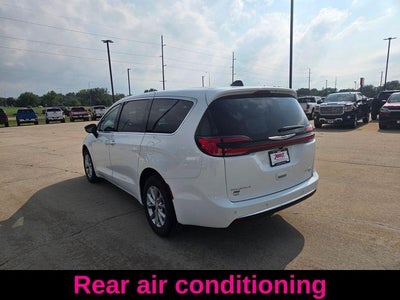 2026 Chrysler Pacifica Limited AWD