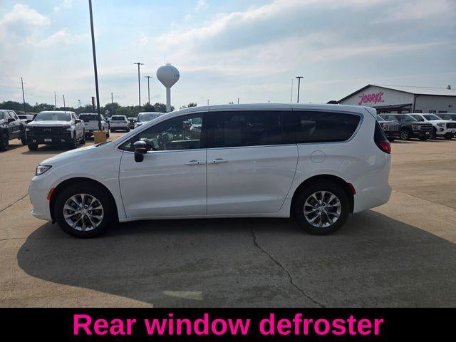 2026 Chrysler Pacifica Limited AWD