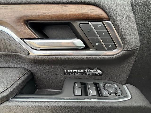 2023 Chevrolet Silverado 1500 Crew Cab Short Box 4-Wheel Drive High Country