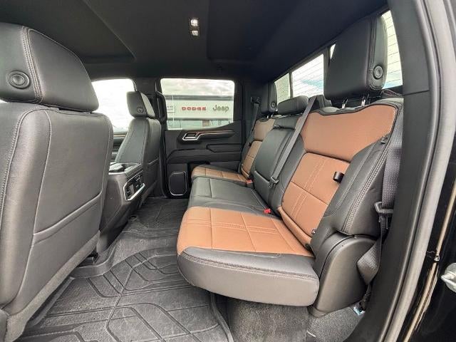 2023 Chevrolet Silverado 1500 Crew Cab Short Box 4-Wheel Drive High Country