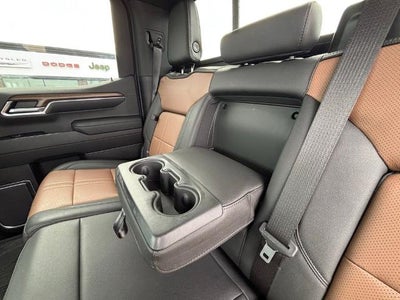 2023 Chevrolet Silverado 1500 Crew Cab Short Box 4-Wheel Drive High Country