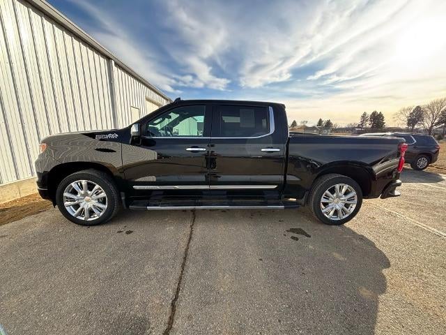 2023 Chevrolet Silverado 1500 Crew Cab Short Box 4-Wheel Drive High Country