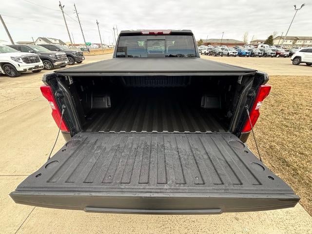 2023 Chevrolet Silverado 1500 Crew Cab Short Box 4-Wheel Drive High Country
