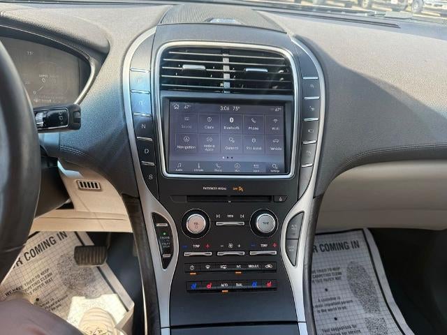 2019 Lincoln Nautilus Reserve AWD