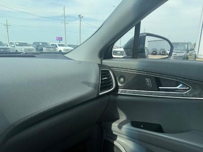 2019 Lincoln Nautilus Reserve AWD