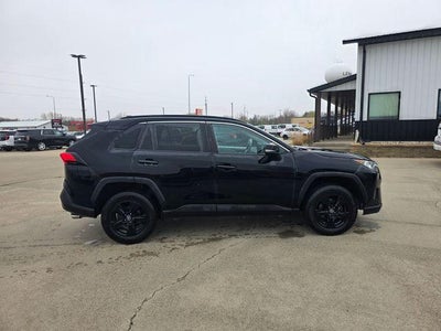 2020 Toyota RAV4 XLE AWD (Natl)