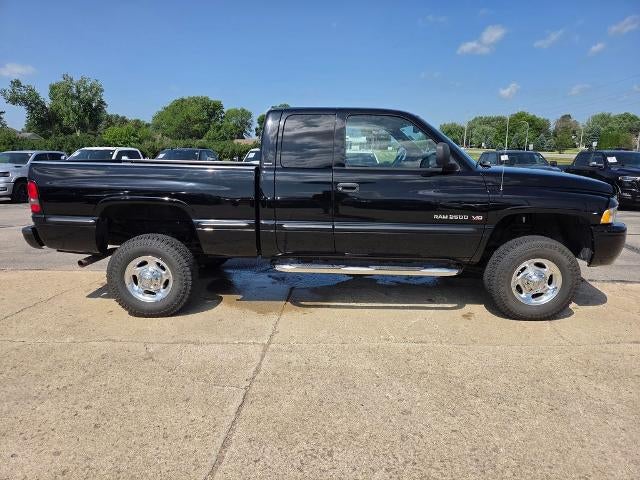 2002 Dodge Ram 2500 SLT