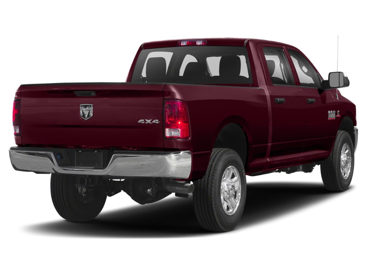 2018 RAM 3500 SLT 4x4 Crew Cab 6'4" Box