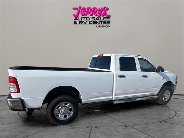 2020 RAM 3500 Tradesman 4x4 Crew Cab 8' Box