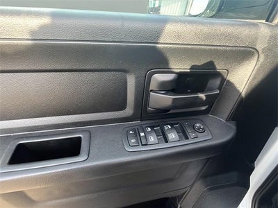 2020 RAM 3500 Tradesman 4x4 Crew Cab 8' Box