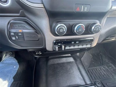 2020 RAM 3500 Tradesman 4x4 Crew Cab 8' Box