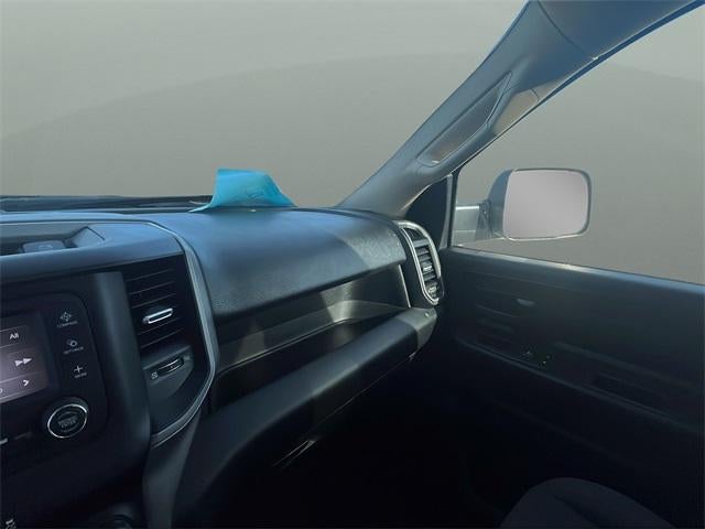 2020 RAM 3500 Tradesman 4x4 Crew Cab 8' Box