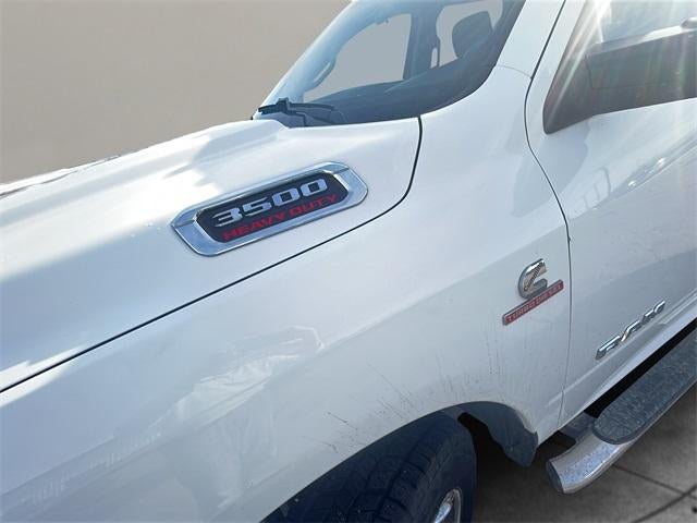 2020 RAM 3500 Tradesman 4x4 Crew Cab 8' Box