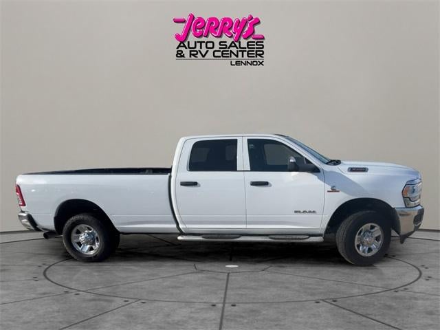2020 RAM 3500 Tradesman 4x4 Crew Cab 8' Box