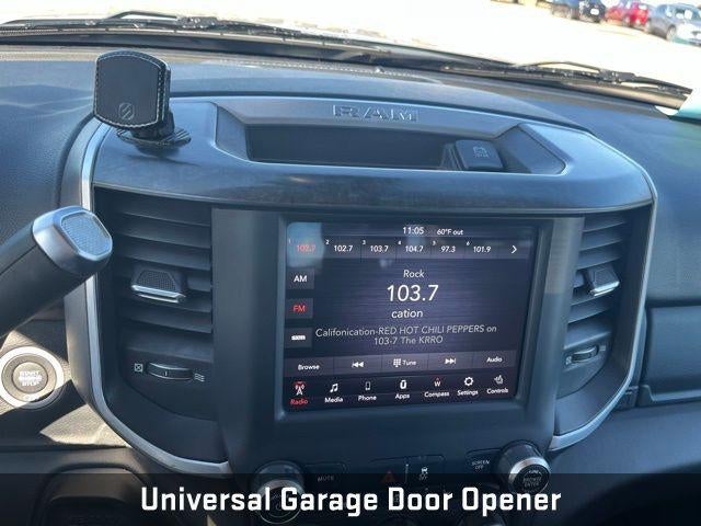 2020 RAM 3500 Big Horn 4x4 Crew Cab 8' Box