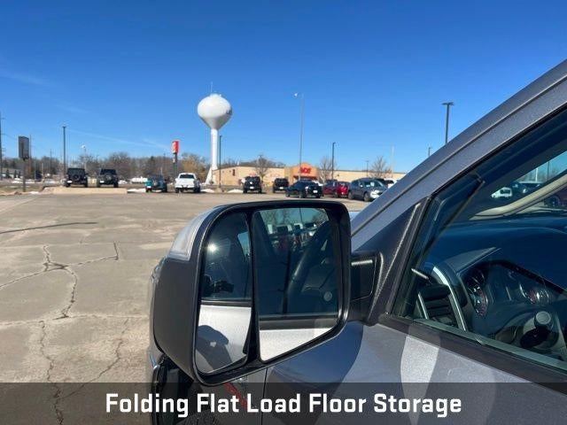 2020 RAM 3500 Big Horn 4x4 Crew Cab 8' Box