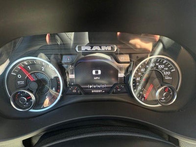 2022 RAM 3500 Big Horn 4x4 Crew Cab 8' Box