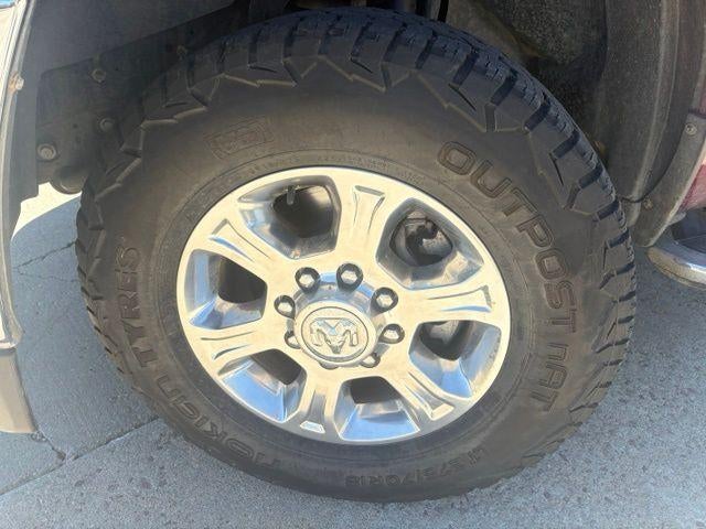 2022 RAM 3500 Big Horn 4x4 Crew Cab 8' Box
