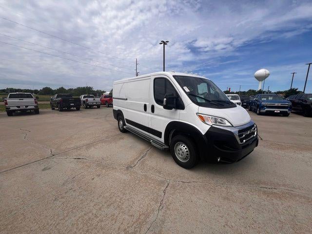 2025 RAM ProMaster Cargo Van Tradesman 2500 Low Roof 136" WB