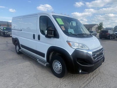 2025 RAM ProMaster Cargo Van Tradesman 2500 Low Roof 136" WB