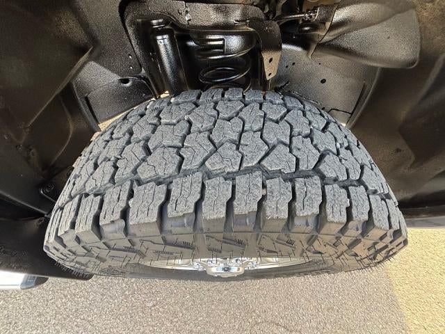 2022 RAM 2500 Tradesman 4x4 Reg Cab 8' Box