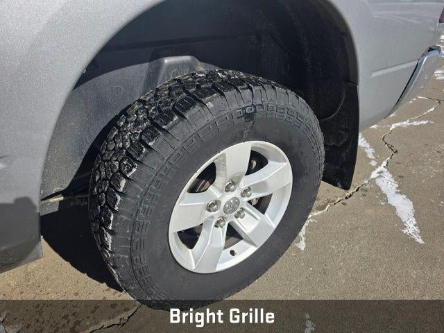 2021 RAM 1500 Classic Tradesman 4x4 Crew Cab 5'7" Box