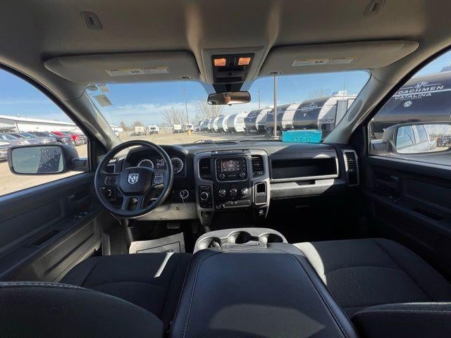 2021 RAM 1500 Classic Tradesman 4x4 Crew Cab 5'7" Box