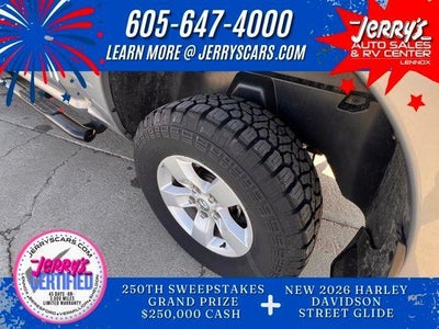 2021 RAM 1500 Classic Tradesman 4x4 Crew Cab 5'7" Box