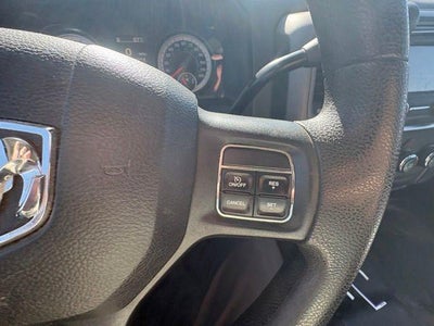 2017 RAM 2500 Tradesman 4x4 Crew Cab 6'4" Box