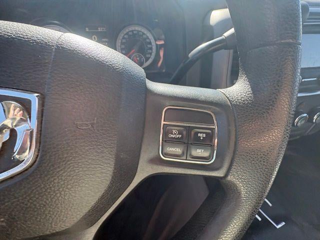 2017 RAM 2500 Tradesman 4x4 Crew Cab 6'4" Box