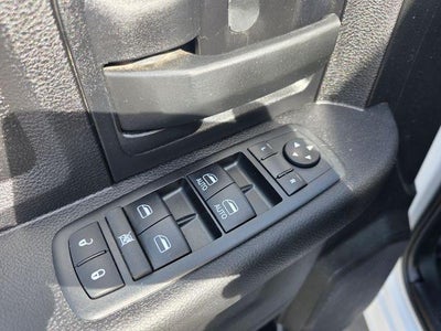 2017 RAM 2500 Tradesman 4x4 Crew Cab 6'4" Box