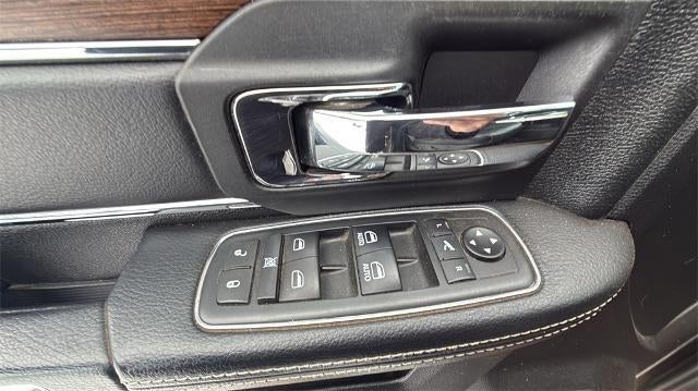 2016 RAM 2500 4WD Crew Cab 6.4 Ft Box Laramie