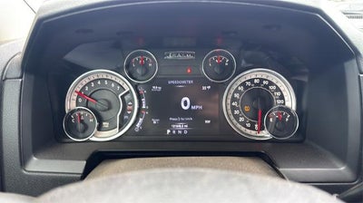 2016 RAM 2500 4WD Crew Cab 6.4 Ft Box Laramie