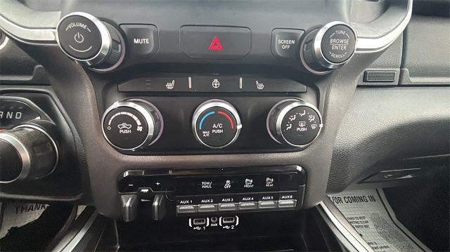 2020 RAM 2500 Big Horn 4x4 Crew Cab 6'4" Box