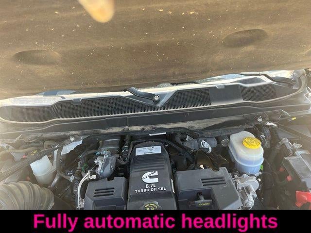 2022 RAM 2500 Laramie 4x4 Crew Cab 6'4" Box