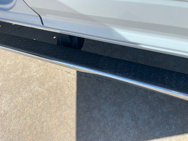 2017 RAM 2500 Laramie 4x4 Crew Cab 6'4" Box