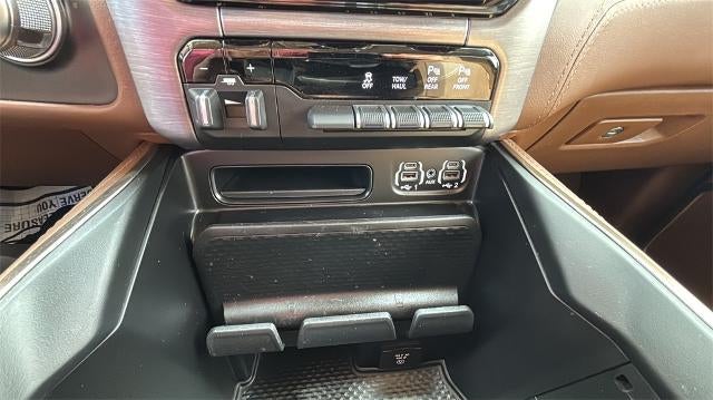 2022 RAM 2500 Longhorn 4x4 Crew Cab 6'4" Box