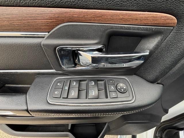 2016 RAM 2500 4WD Mega Cab 6.4 Ft Box Laramie